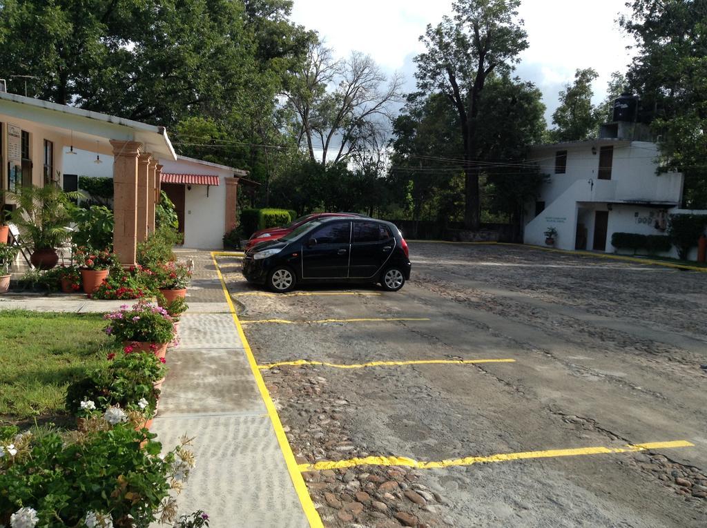 Hotel Tecozautla Exterior foto
